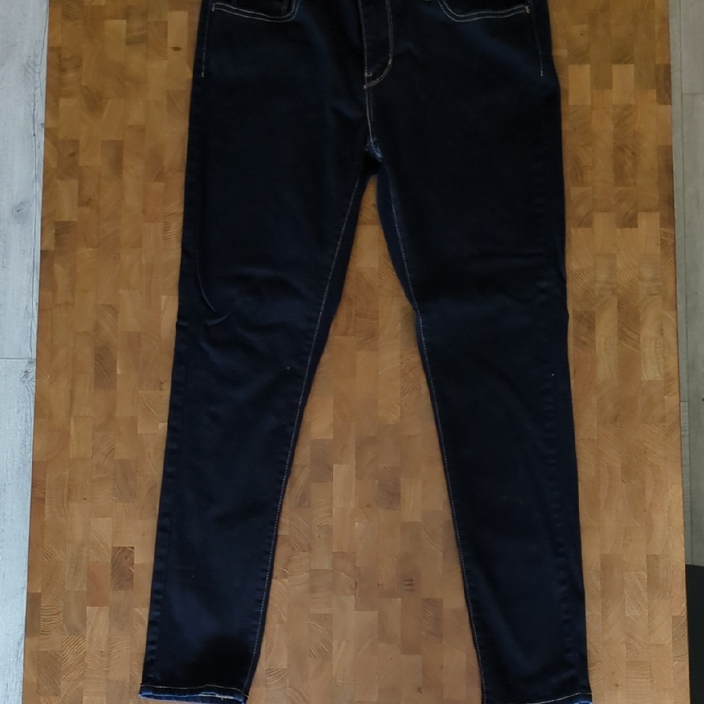 Levi's Super Skinny Jeans